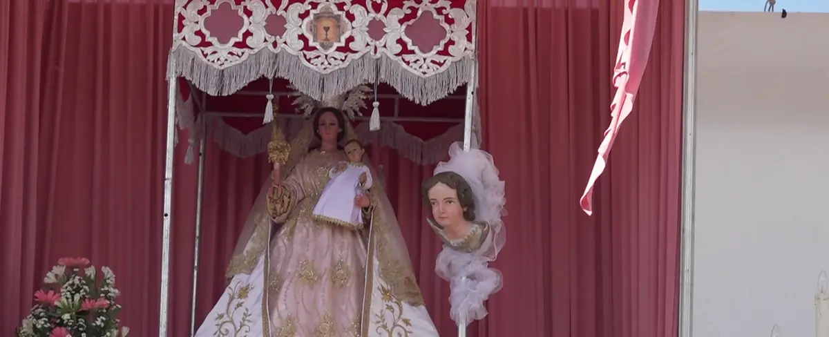 Avenida Bolívar a Chávez se vestirá de tradición con exposición de Santos Patronos