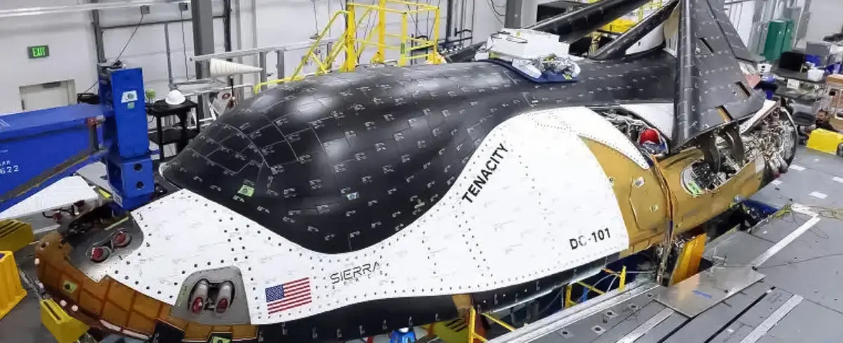 Crean el primer avión espacial comercial del mundo