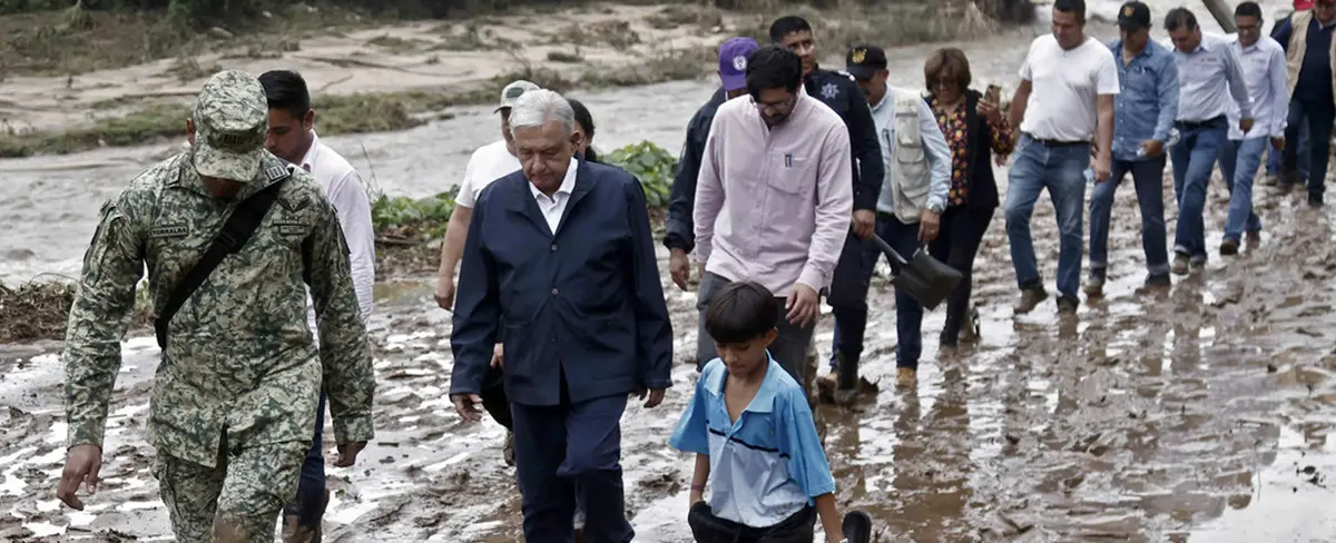 Anuncian plan de reconstrucción en Guerrero tras el devastador huracán Otis