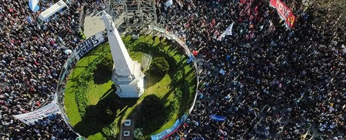 Argentinos marcharán contra primeras medidas del presidente Milei