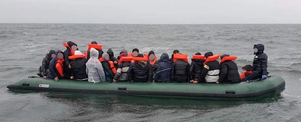 Francia: rescatan a 190 migrantes en el Canal de la Mancha