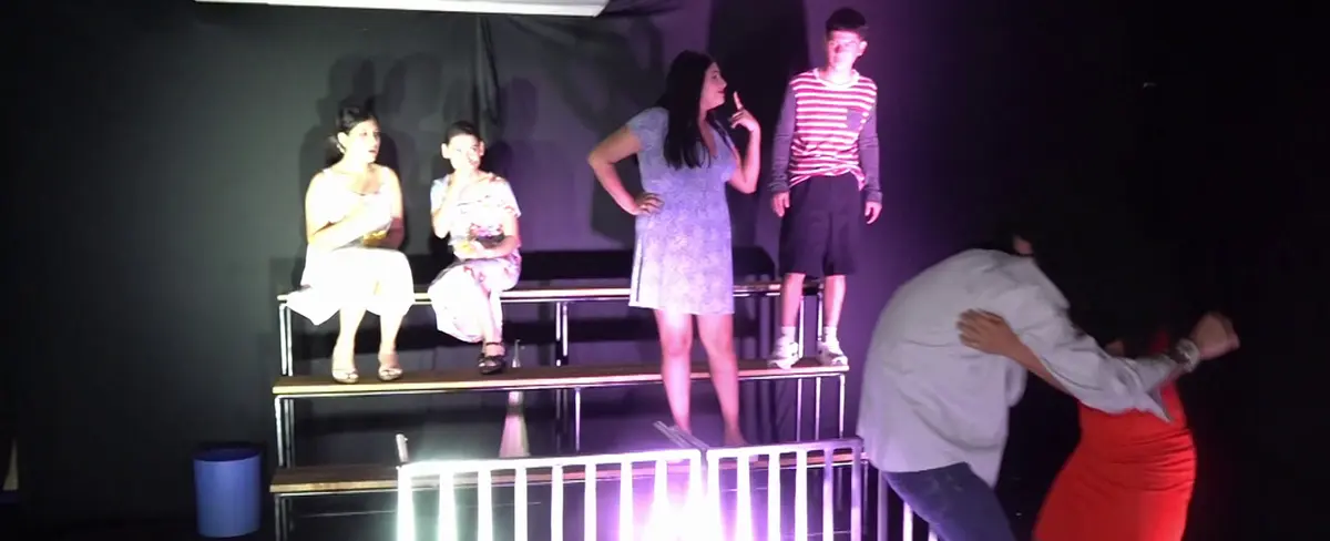 Talento joven de los centros técnicos protagonizan obras teatrales