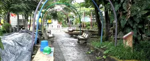 Avanzan obras de remodelación y mantenimiento de parques en Jalapa