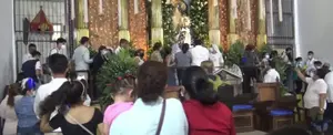 Miles de familias se desbordan para participar en la Lavada de plata en El Viejo