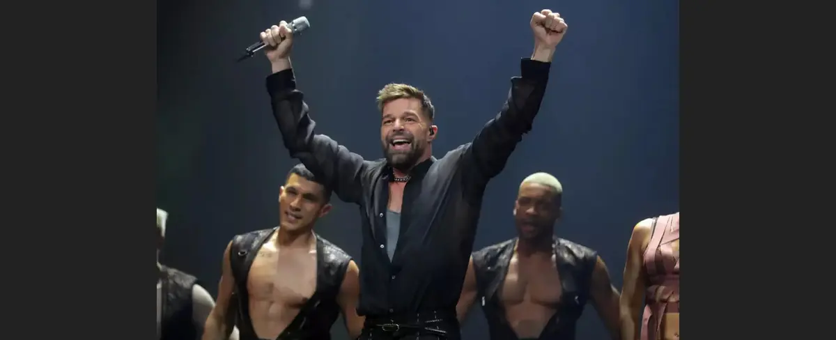 Declaran improcedente demanda de sobrino contra Ricky Martin por agresión sexual