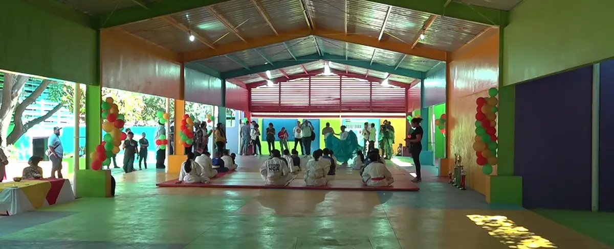 Inauguran galerón "El Bailongo" en el mercado Roger Deshon en Managua