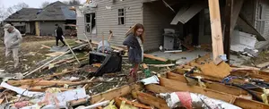 Milagro: Hallan vivo a bebé tras ser arrastrado por tornado en EE.UU.