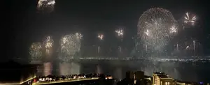 Emiratos Árabes bate récords Guinness con espectáculo de fuegos artificiales