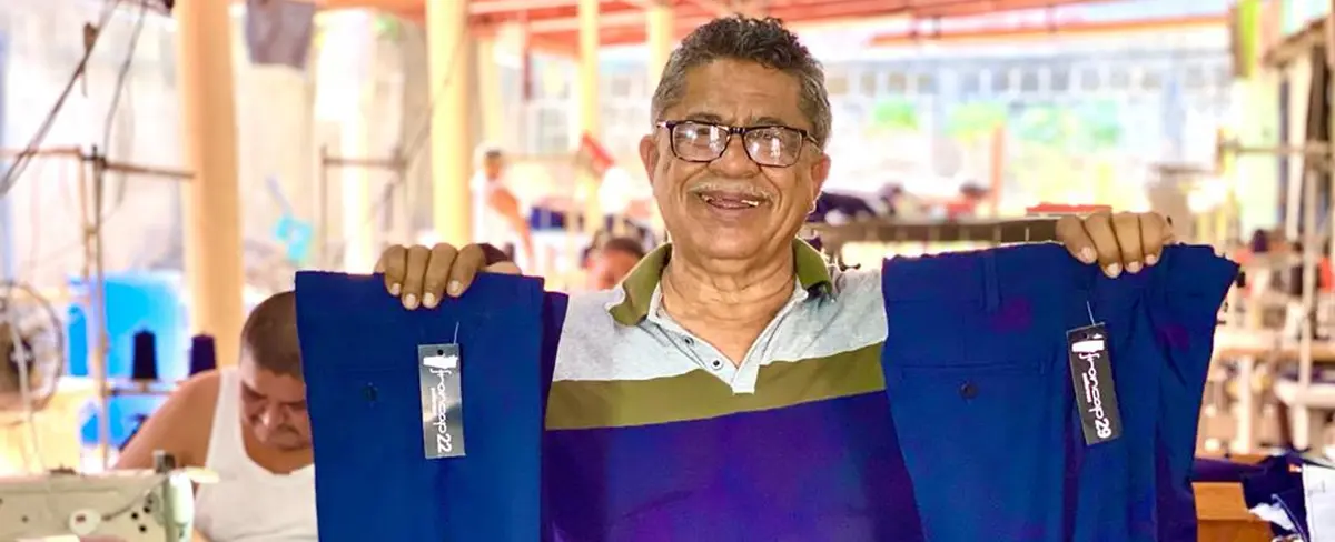 Uniformes Francap reporta alta demanda de pantalones escolares