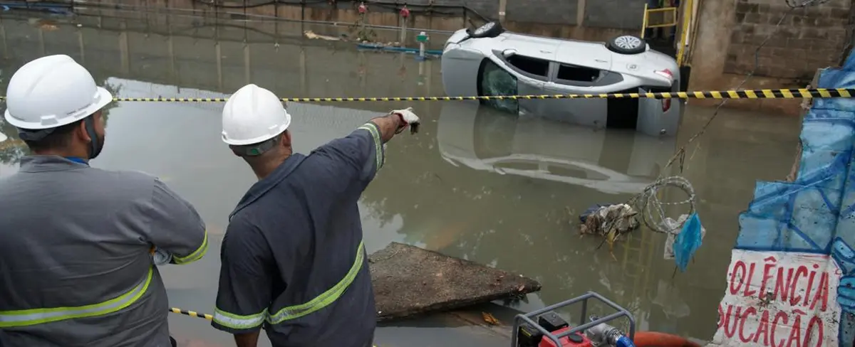 11 personas muertas y dos desaparecidas por intensas lluvias en Río de Janeiro