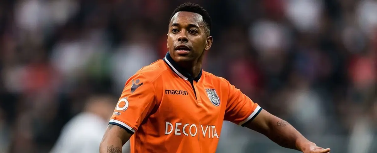 Robinho es detenido en Brasil por viejo caso de abuso sexual