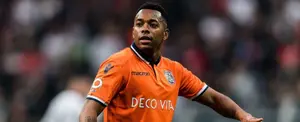 Robinho es detenido en Brasil por viejo caso de abuso sexual