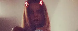 A machetazos joven adoradora del diablo mata a sus padres