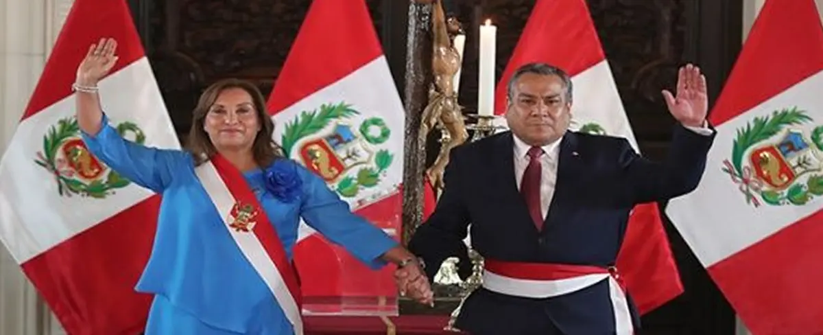 Ministros peruanos se reúnen tras allanamiento a Dina Boluarte