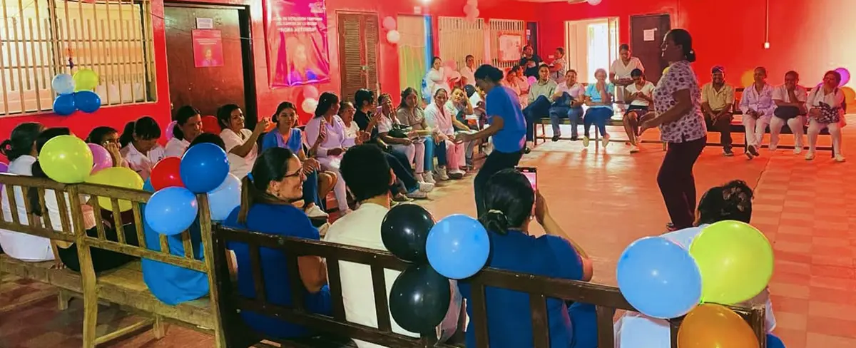 Mujeres trabajadoras de la salud en Jalapa disfrutan de una tarde cultural