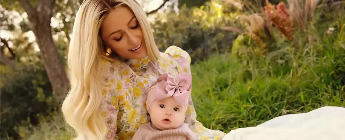 Paris Hilton comparte por primera vez fotos de su hija London