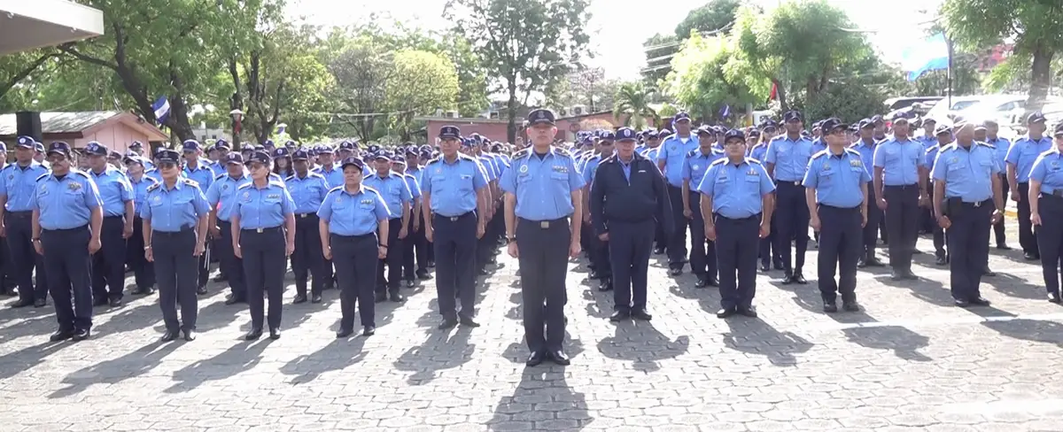 Policía Nacional reafirma su compromiso en la defensa de la paz
