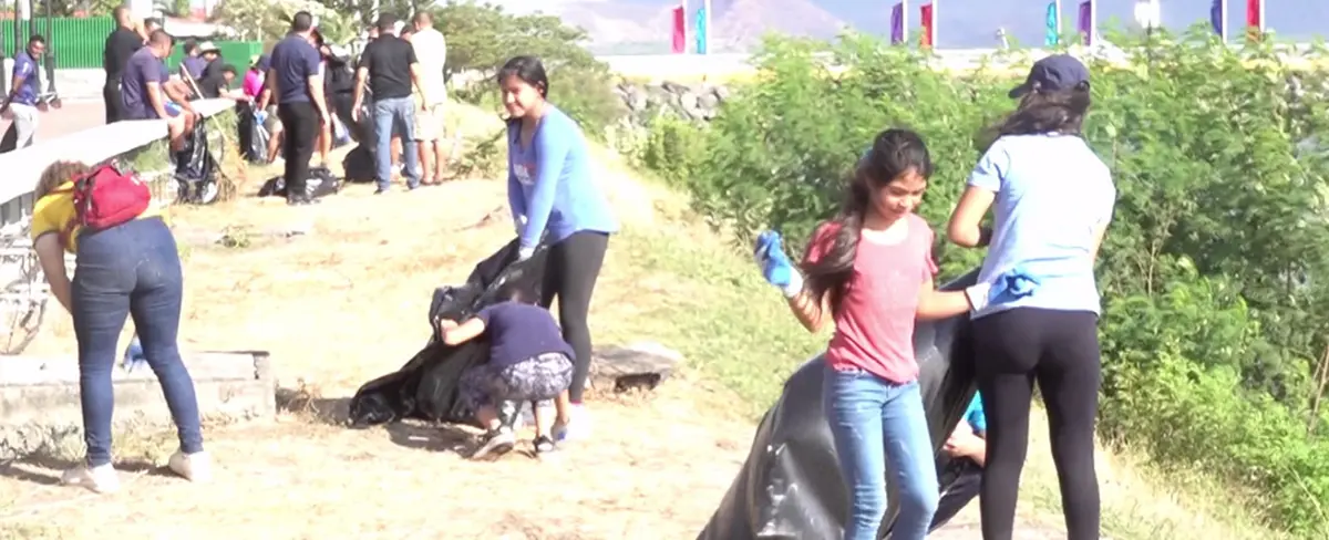 Jóvenes deportistas ratifican su compromiso por cuidar del planeta Tierra