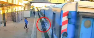 VIDEO: mujer se salva tras caer debajo de un tren en Argentina