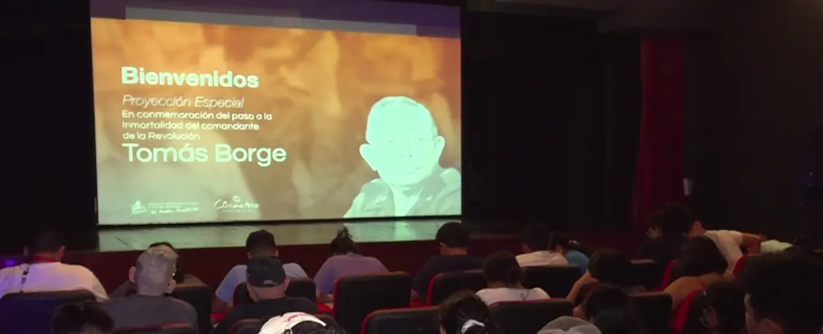 "Una plática con Tomás" es proyectado en la Sala Pilar Aguirre de la Cinemateca Nacional