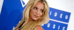 Britney Spears resulta herida tras pelea con su novio en un hotel