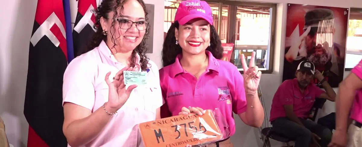 14 Cooperativas de transporte público de Managua reciben 126 buses chinos