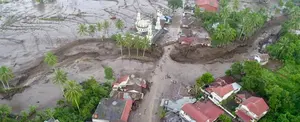 Mortífero flujo de lava fría acaba con la vida de 40 personas en Indonesia