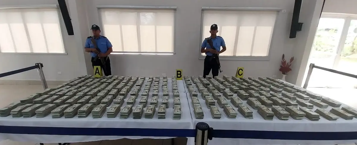 Contundente golpe al narcotráfico: Policía decomisa 1 millón de dólares y drogas