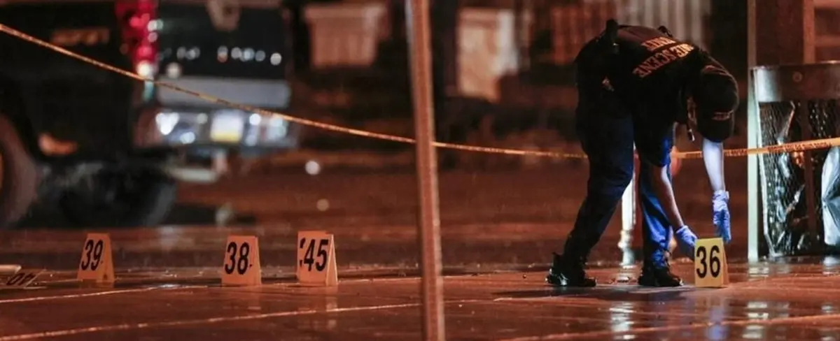 Tiroteos cobran la vida de 33 personas en el Día de la Independencia en EE.UU.