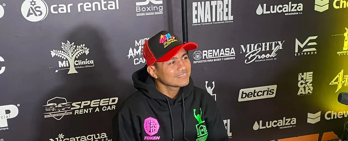 Espectacular regreso de Román "Chocolatito" González en Nicaragua