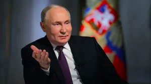 Vladimir Putin firma decreto para facilitar residencia temporal a extranjeros