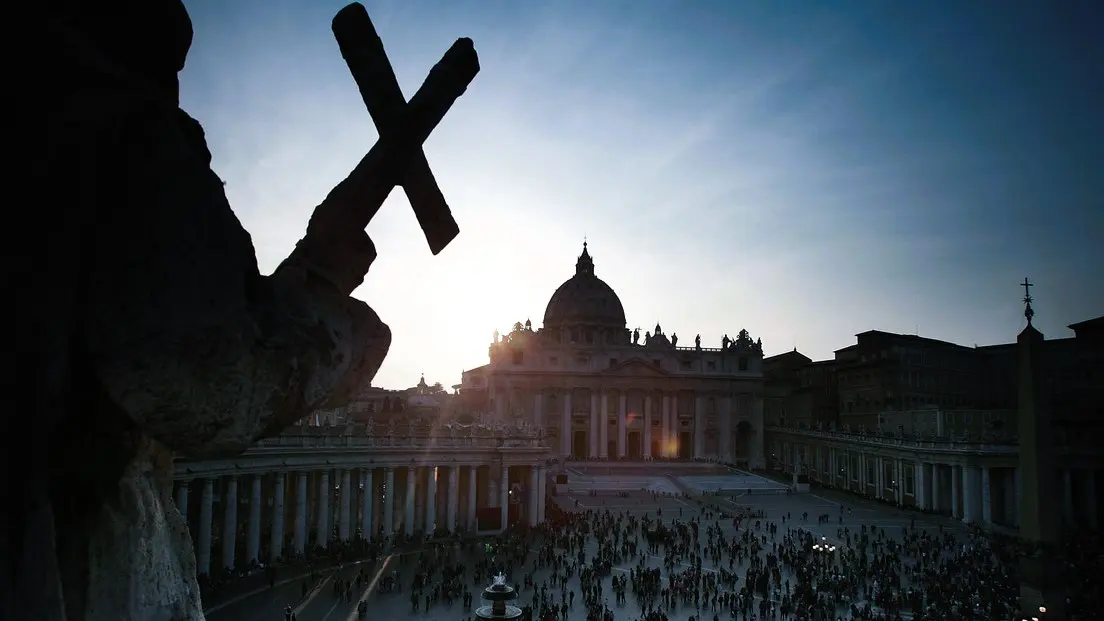 El Vaticano expulsa a fundador de congregación en Perú por abusos sexuales