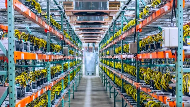 Rusia da luz verde a la Criptominería