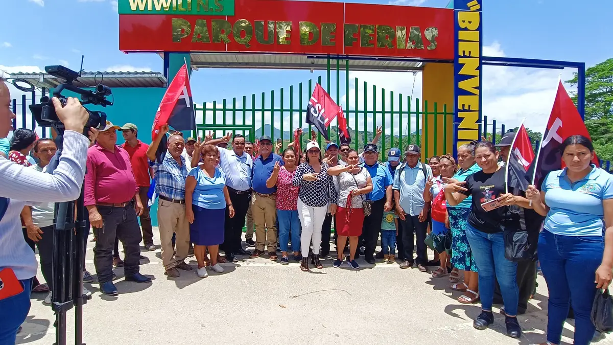 Wiwilí inaugura moderna Plaza de Ferias