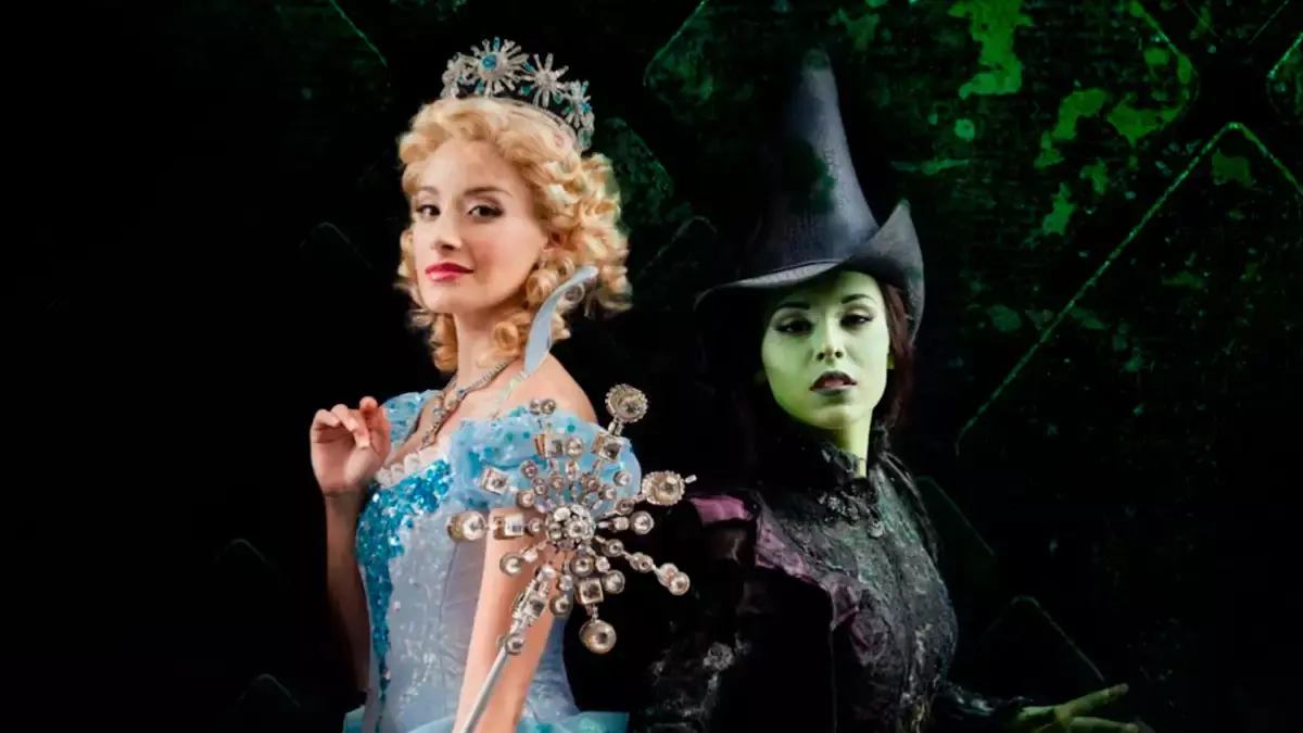 Danna Paola y Ceci de la Cueva darán voz a "Wicked" en la versión en español