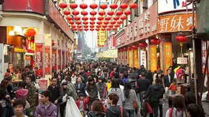 China analiza acciones económicas para áreas importantes