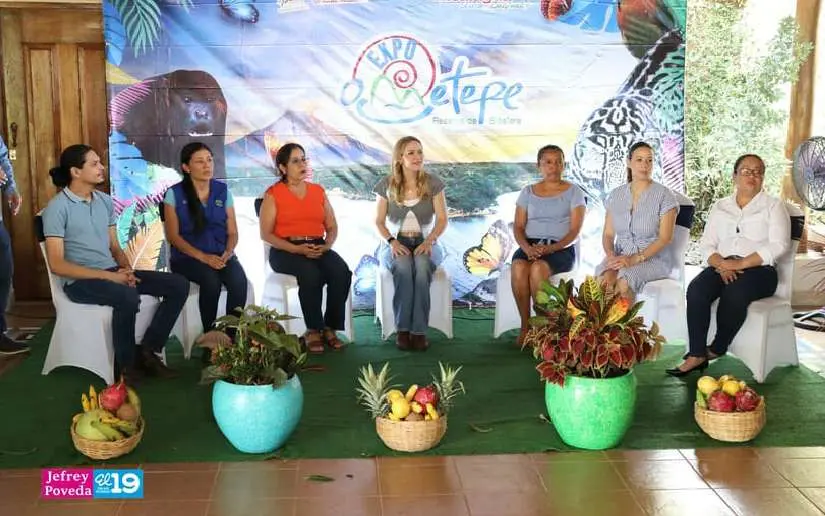 Isla de Ometepe celebra congreso "Turismo y Paz"