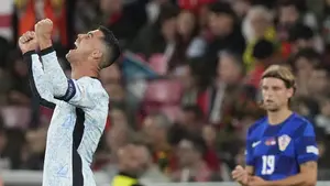 Cristiano Ronaldo es el primer jugador en anotar 900 goles