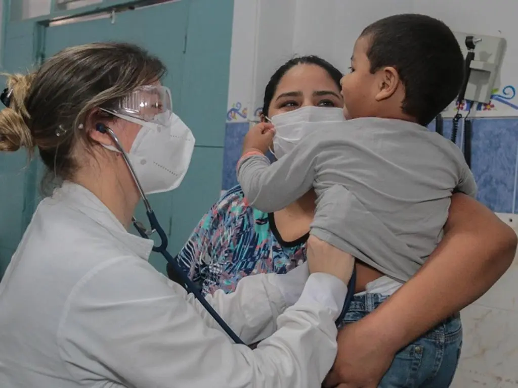 Aumento de hospitalizaciones infantiles por virus respiratorios en Costa Rica