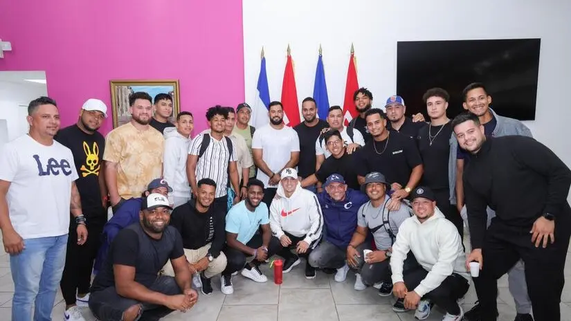 Los Senadores de Caracas llegan a Nicaragua para una serie amistosa de béisbol