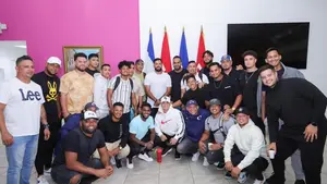 Los Senadores de Caracas llegan a Nicaragua para una serie amistosa de béisbol