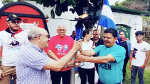 Celebran gesta heroica de Nandaime con antorcha de la paz en Diriamba