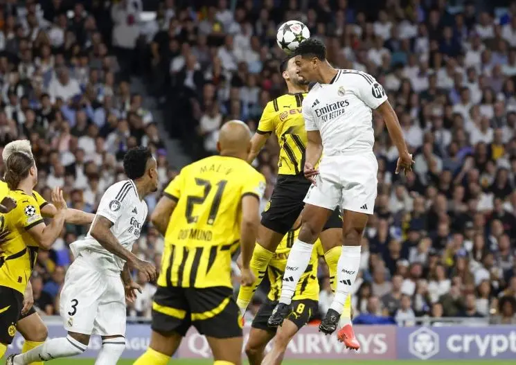 Vinicius rescata la corona en una remontada épica del Real Madrid