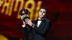 Rodri hace historia y gana el Balón de Oro 2024