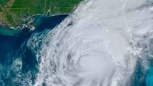 Huracán Milton provoca alertas en Cuba por marejadas e inundaciones en el occidente del país
