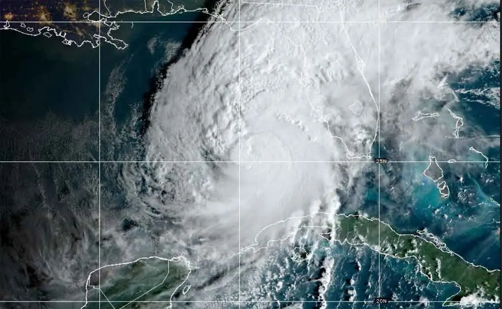 Miles de evacuados en Florida tras la amenaza del huracán Milton