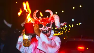 «La Noche de los Agüizotes» Misterio, leyendas y disfraces por las calles de Masaya
