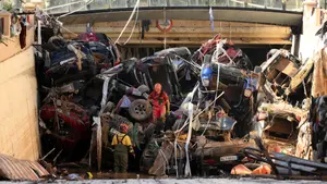 Sobrevivientes relatan escenas devastadoras tras inundaciones en España