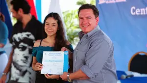 Más de 500 jóvenes se gradúan del Centro Cultural «José Coronel Urtecho»