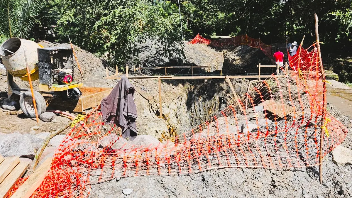 Jalapa avanza en la construcción del puente La Garita - Santa Rosa